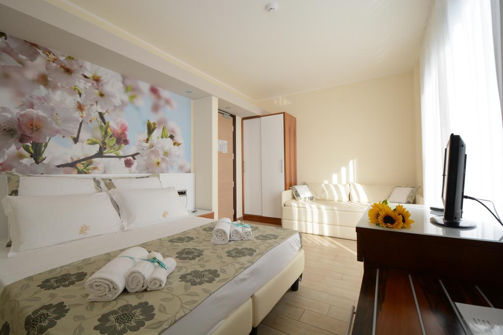 Hotel Porta Rosa 아셰아 객실 사진